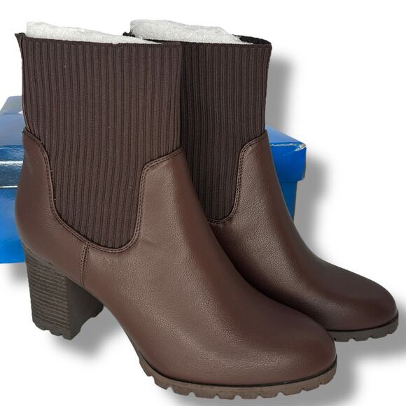 NEW Easy Street Brown Chunky Mid Calf Booties Size 9.5 Lug Ribbed Knit Heel Boot - Picture 2 of 9
